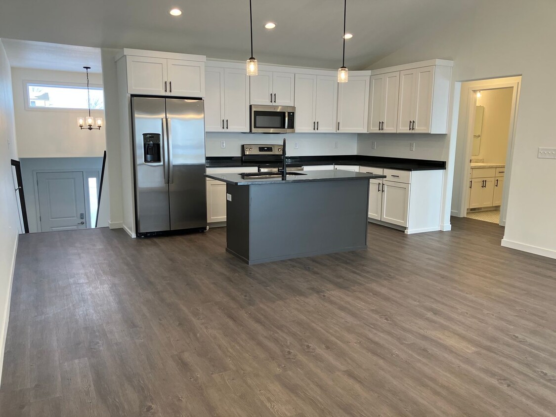 Primary Photo - New 4 Bedroom/3 Bathroom Twin Home