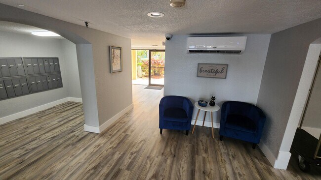 Foto del edificio - 2255 Lindell Blvd