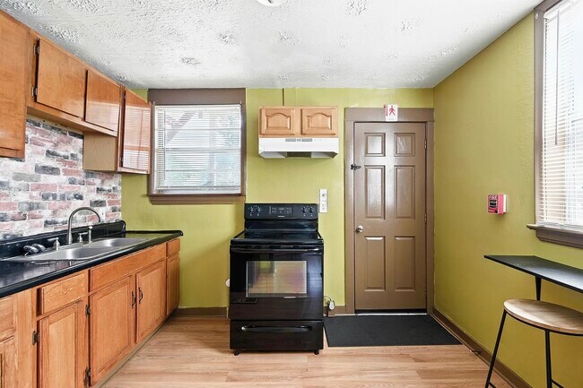 Foto del edificio - 237 E 21st St