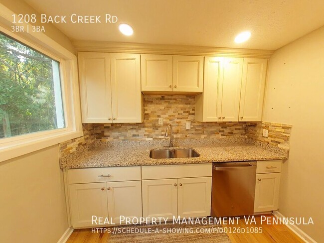 Building Photo - 1208 Back Creek Rd