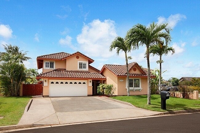 Building Photo - Beautiful 5 Bedroom 3.5 Bath House in Lihue