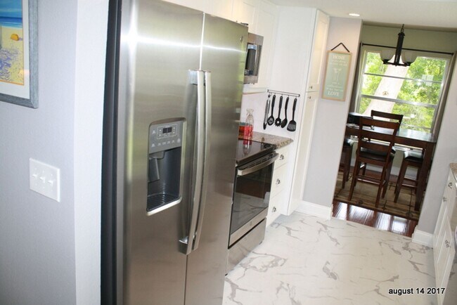 Foto del edificio - Beautiful 2 bed 2 bath in New Port Richey ...