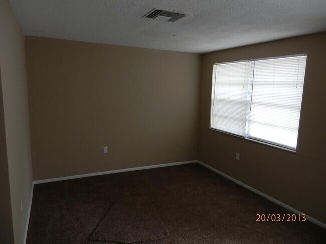 Foto del edificio - 6225 Harrison St