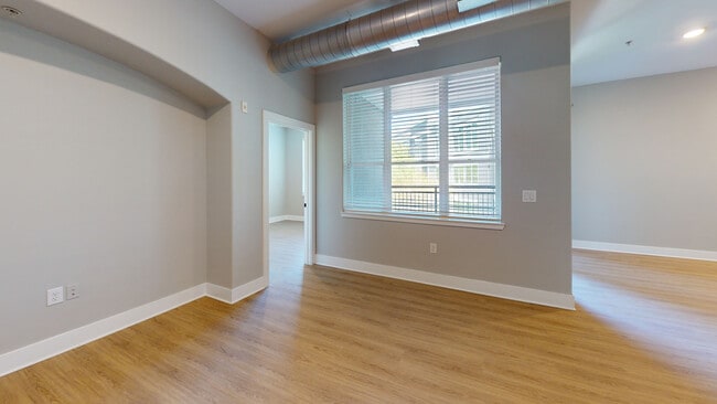Interior Photo - Towson Promenade