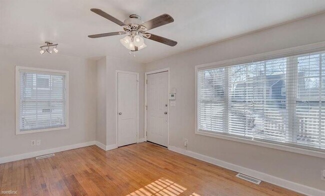 Building Photo - 2 br, 1 bath House - 1015 Cherry Avenue