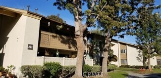 Building Photo - 8933 Biscayne Ct