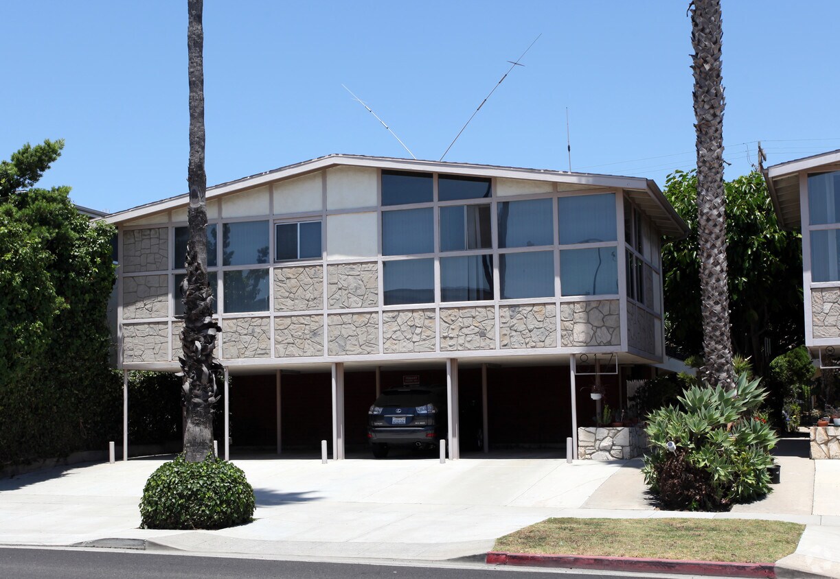 Foto principal - 817 9th St