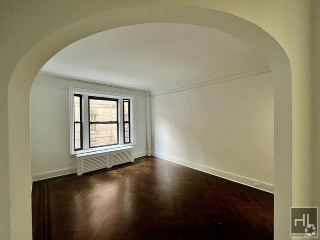 Building Photo - WEST 72 STREET