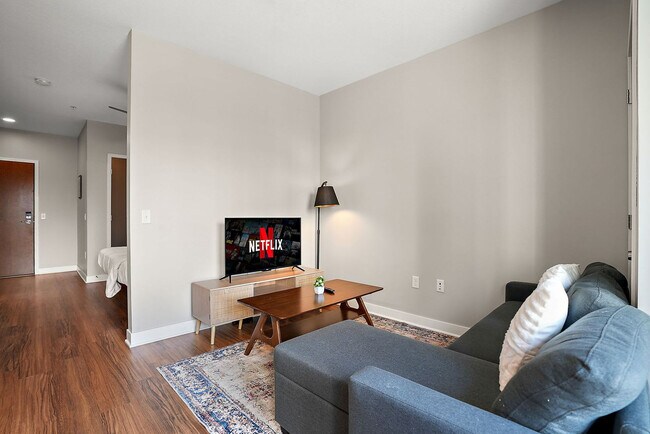 Building Photo - 1410 Nicollet Ave