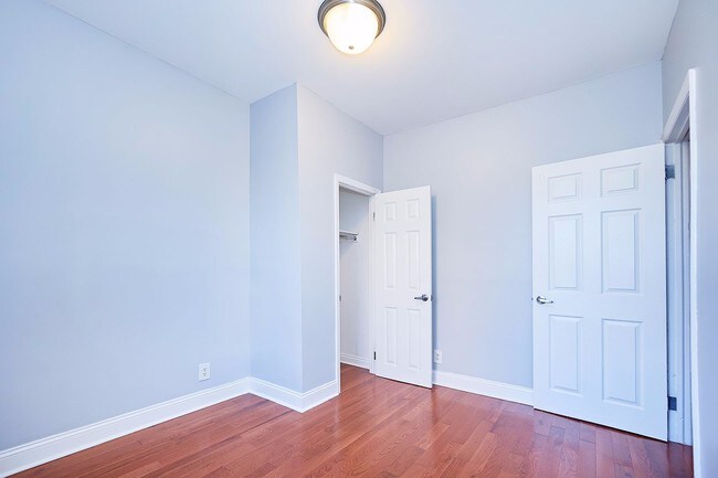 Building Photo - 526 W 147th St