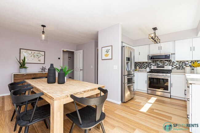 Building Photo - Pacifica: Unfurnished Single Family Home w...