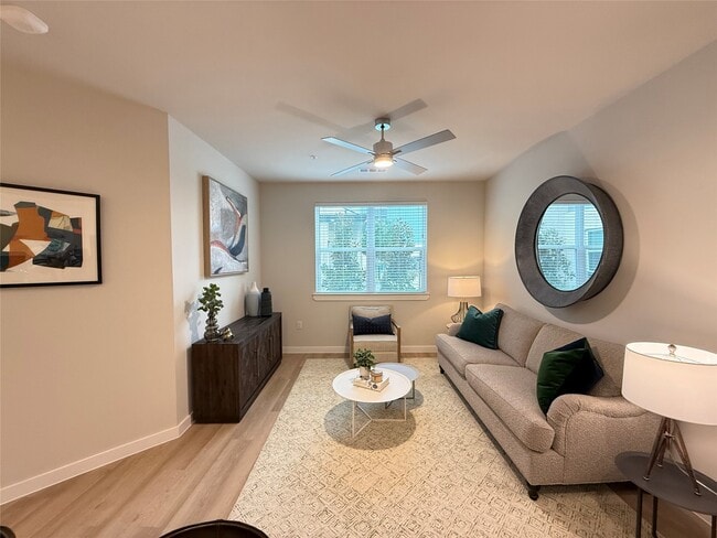 Foto del edificio - 3409 Brinkman St