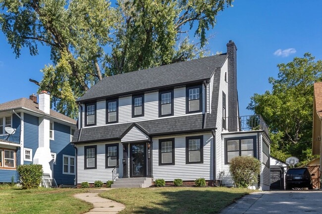 Photo - 6811 Minne Lusa Blvd House