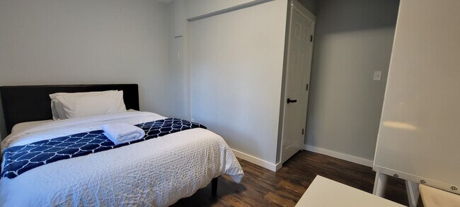 Building Photo - 19925 Wallingford Ave N