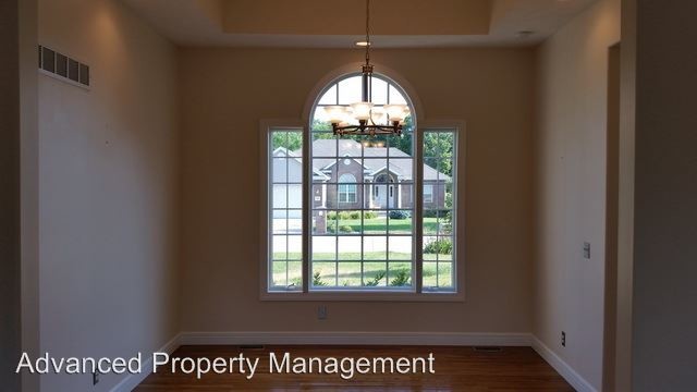Building Photo - 4 br, 3 bath House - 9104 Tonya Terrace