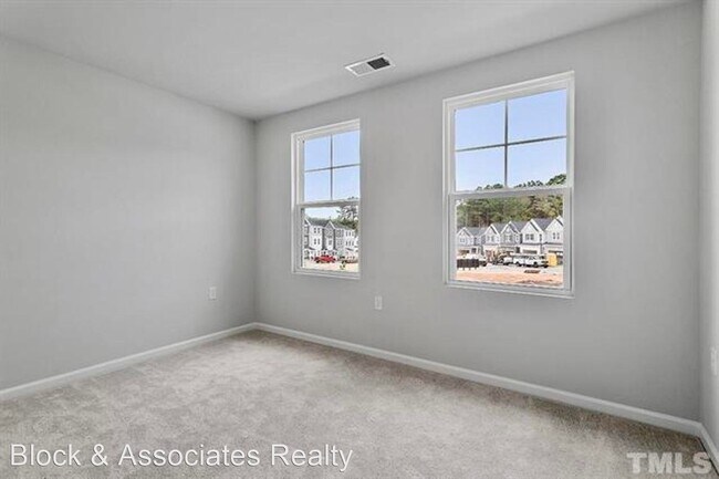 Foto del edificio - 3 br, 3.5 bath House - 1807 Joscara Bend