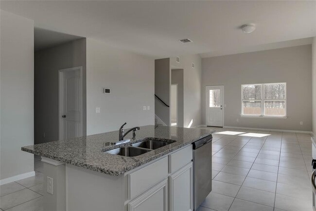 Building Photo - 6821 Ranchito Dr