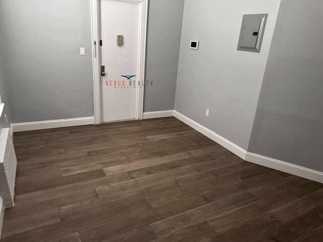 Foto del edificio - 21-44-44 71st St