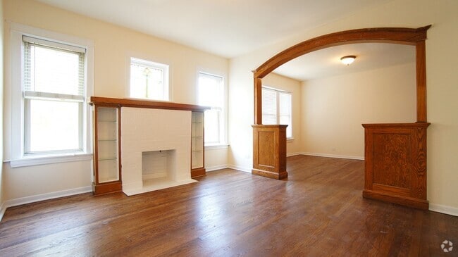 Building Photo - 2659 N Saint Louis Ave