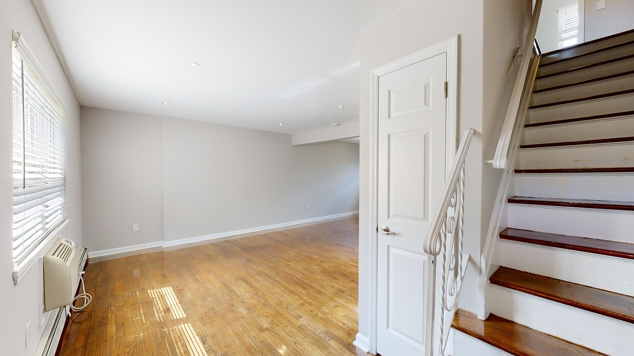 Photo - Pleasant View Gardens Apartments