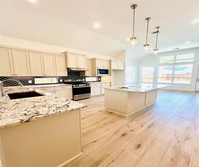 Building Photo - 27223 Lombard Wood Dr
