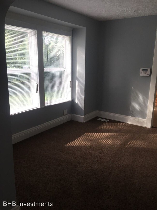 Foto del edificio - 2 br, 1 bath House - 1320 E. Minnesota St
