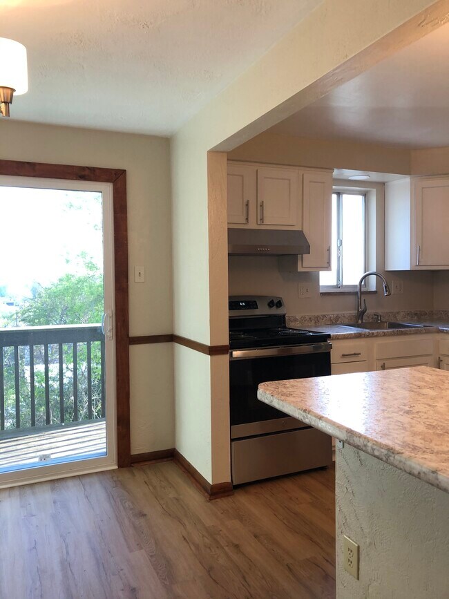 Deck / Kitchen - 687 North Ave