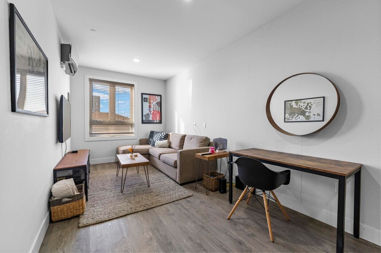 Foto principal - 62-68 69th St