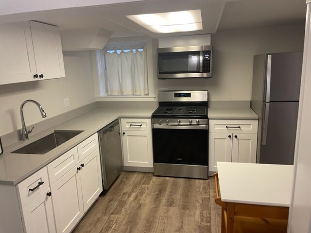 Kitchen - 1931 W Eddy St