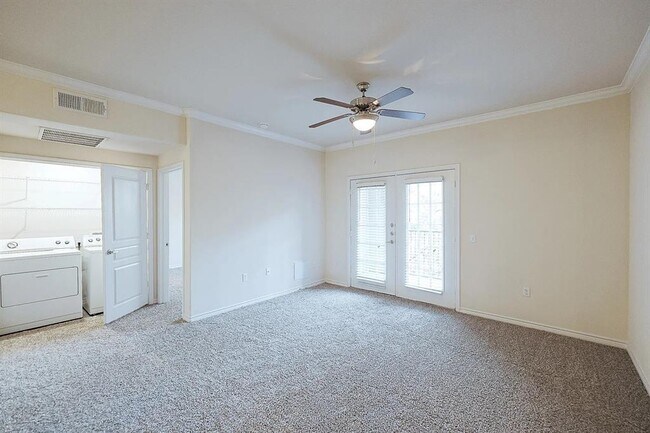 Building Photo - 9900 McNeil Dr