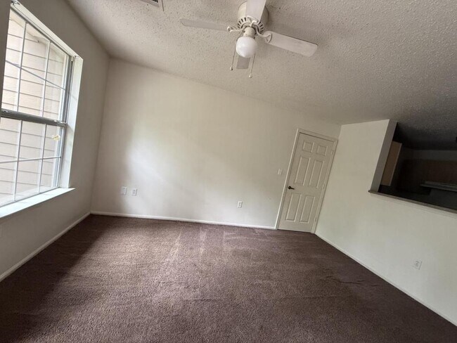 Foto del edificio - Highland 808 Shepherd St Apt 6