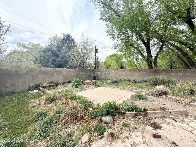 Building Photo - 314 Jovian Dr
