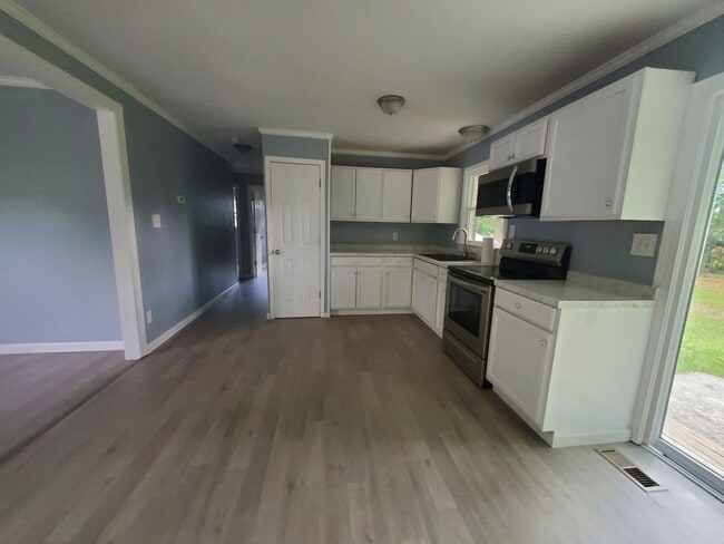 Building Photo - 972 Comet Cir