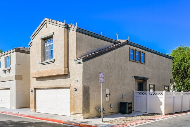 Foto del edificio - 6417 Pine Willows Ct