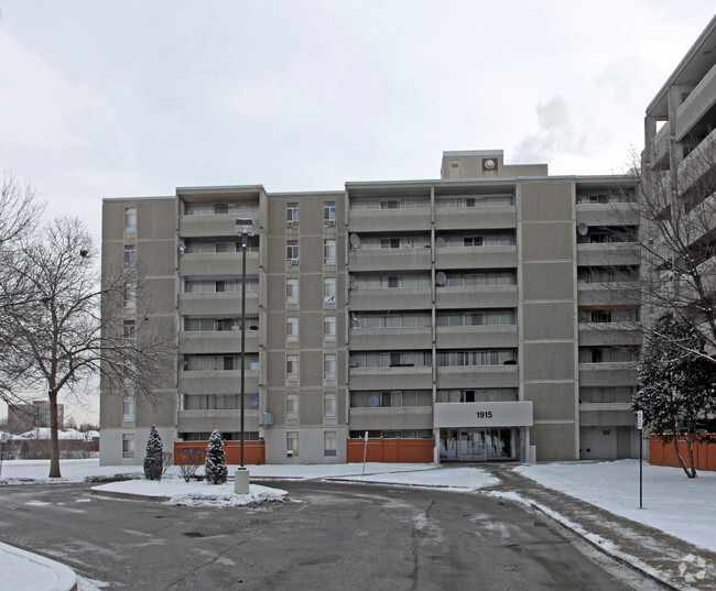 Building Photo - Martella Place