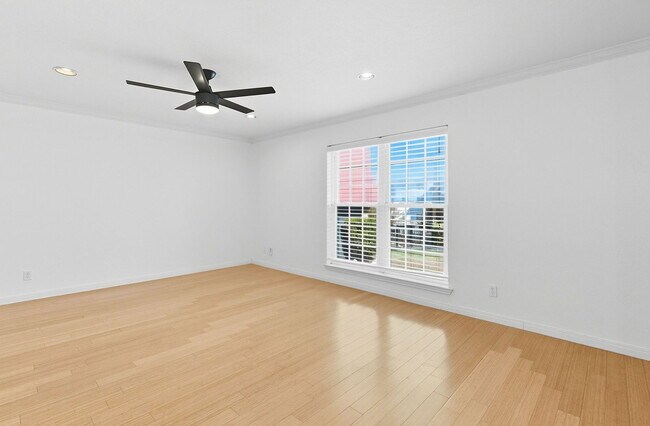 Foto del edificio - 900 S Lamar Blvd