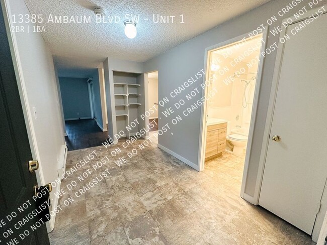 Foto del edificio - Burien - Updated 2 Bedroom / 1 Bath