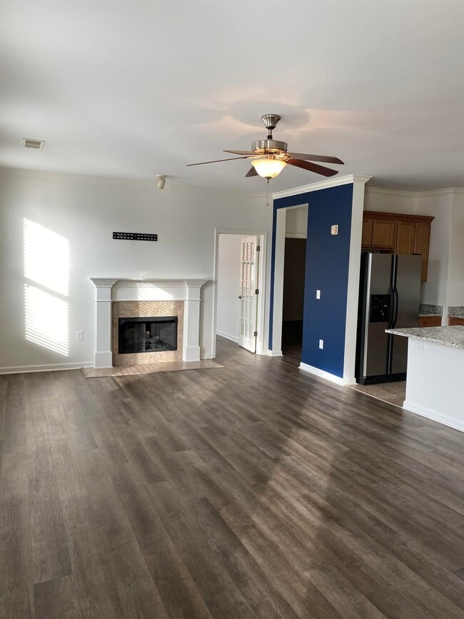Building Photo - 730 Litty Ct