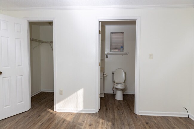 Foto del edificio - 2107 Brown St