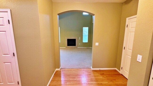 Foto del edificio - Welcome to Serenity Ridge Corner Lot 3 Bed...
