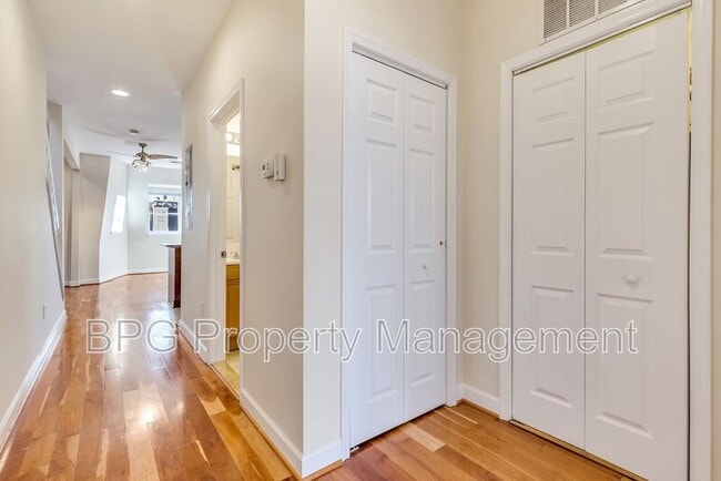 Foto del edificio - 1643 13th St NW