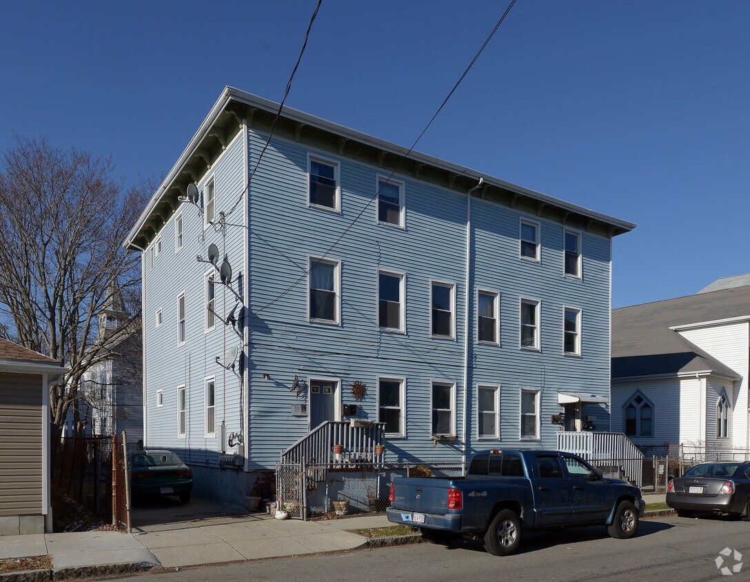Primary Photo - 93-95 Purchase St