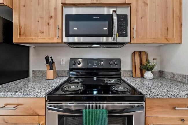 Building Photo - 37-39 S Drifter Loop