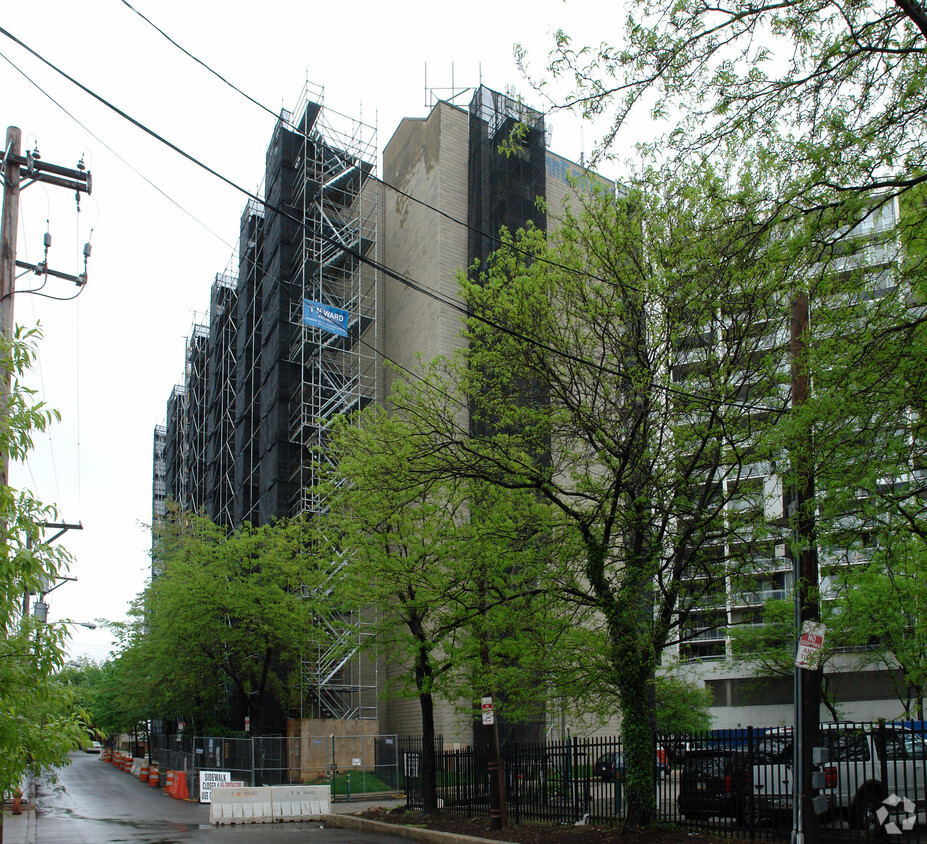 Building Photo - Riverside Presbyterian Apartments