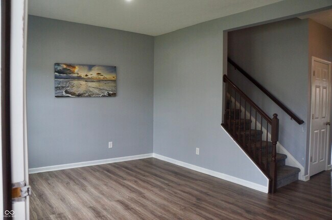 Foto del edificio - 3177 Underwood Dr