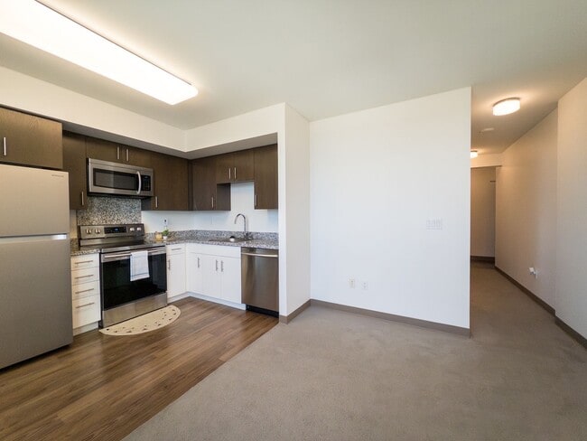 Building Photo - 1BR/1BA Condo – Ke Kilohana, 40th Floor – ...