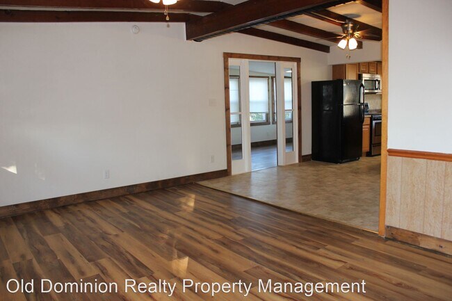 Building Photo - 3 br, 1 bath House - 345 Third Avenue