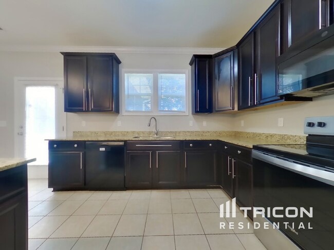 Building Photo - 1063 Palamino Ln