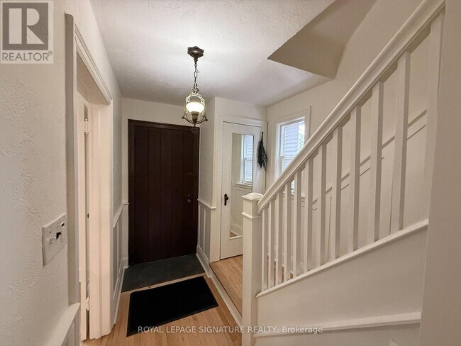 Photo du bâtiment - 26 TENTH STREET