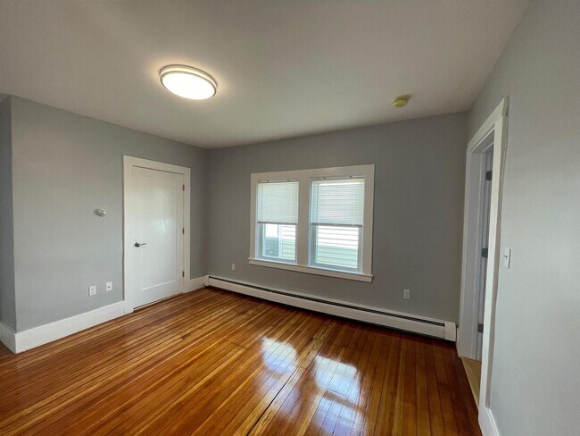 Foto del edificio - 356 Somerville Ave